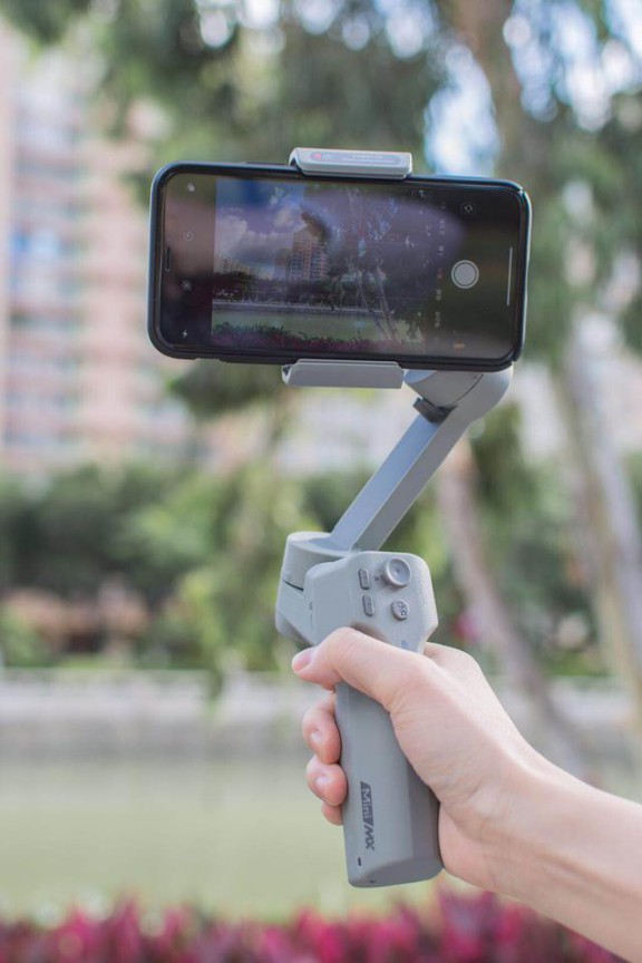 新推出的Mini-MX手機穩(wěn)定器吸引了我的眼球，研究下