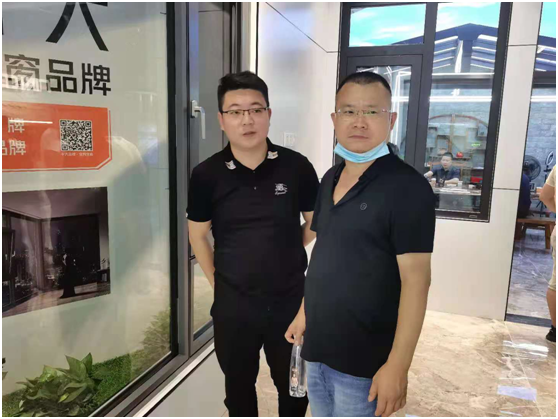 聚焦鳳池鋁門窗博覽會:安晨高端無縫門窗驚艷全場