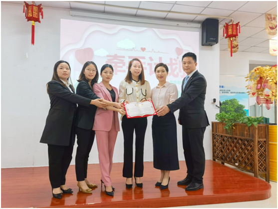 心系公益事業(yè)發(fā)展，眾企業(yè)愛心牽手公益行
