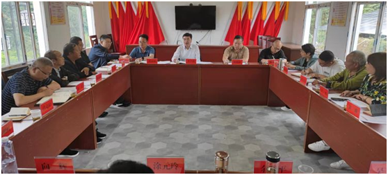 李昌海同志心系“傳統(tǒng)村落”，赴五道水徐家寨古村落調(diào)研
